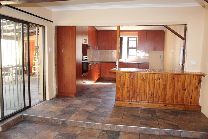 To Let 2 Bedroom Property for Rent in Avondale Western Cape